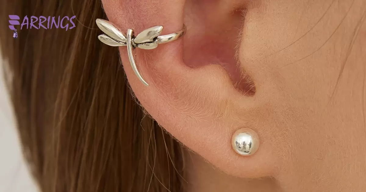 How To Wear Earrings With A Split Earlobe?