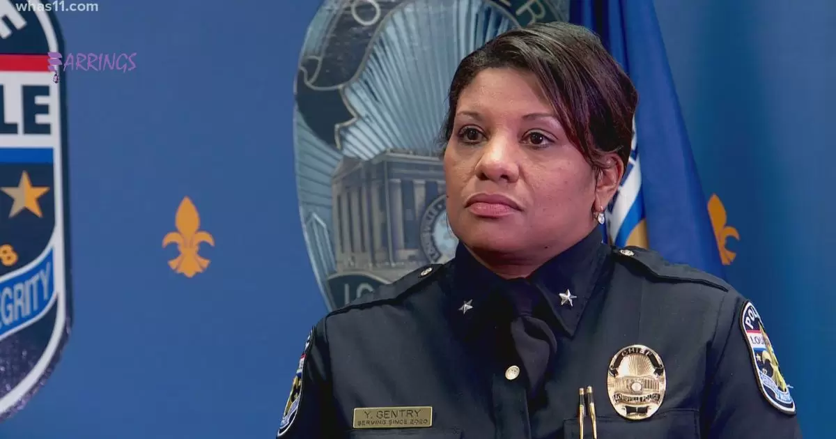 Can Police Officers Wear Earrings?